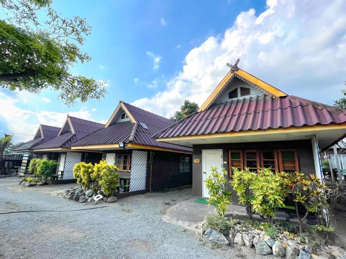 Bansuan Inthanon Resort -Classic House Чом Тхонг Экстерьер фото
